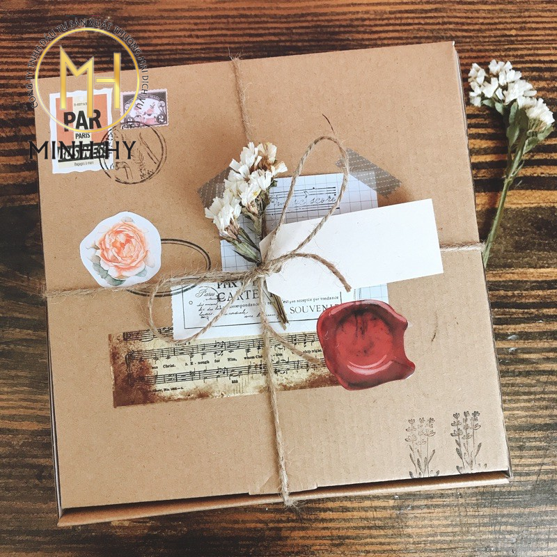 Hộp giấy gói quà giá rẻ